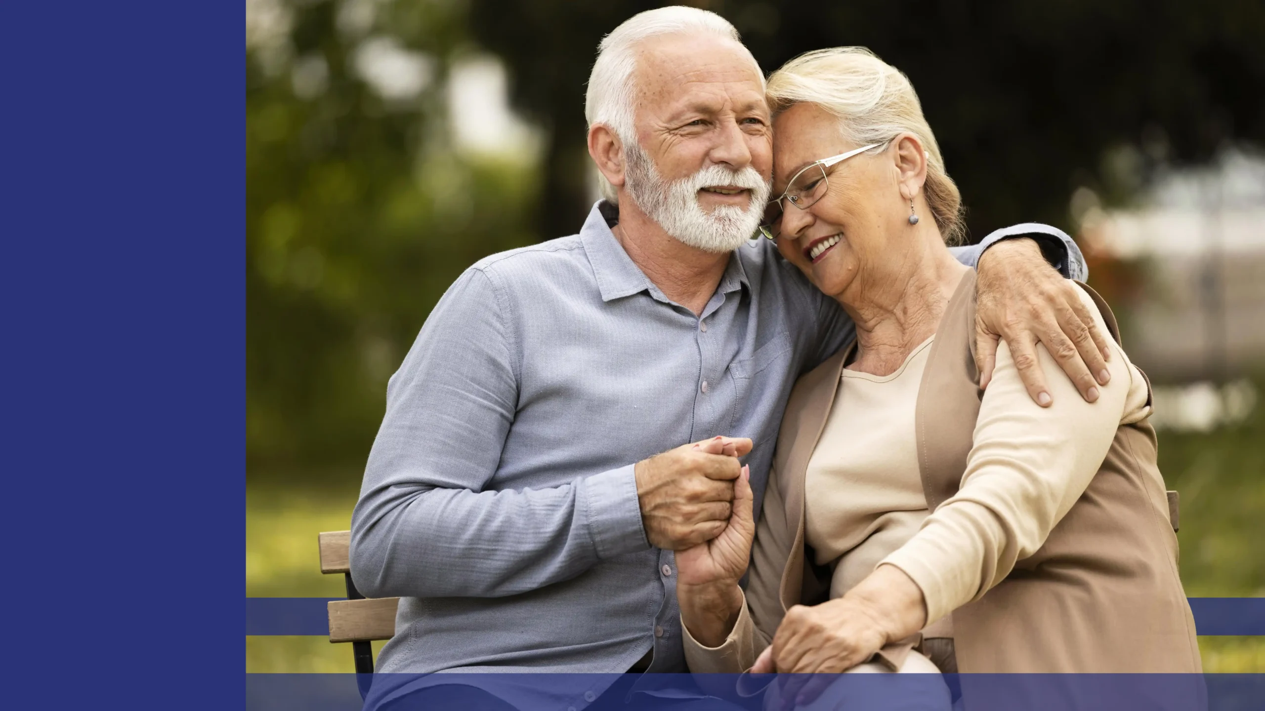 Życie i zdrowie 1 senior para siedzi kopia scaled